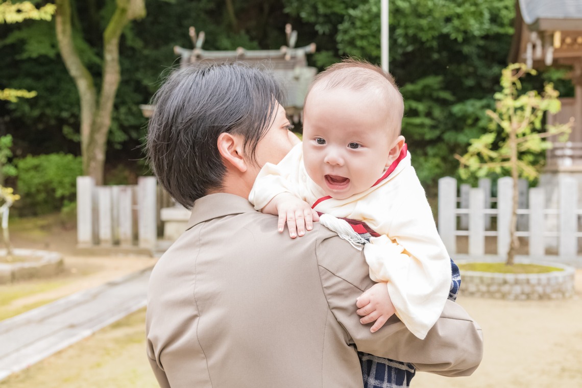 フォトスタジオ　ちっくたっくが出張撮影した家族写真(キッズ,ベビーフォト)などが写った「ファミリーフォト(ファミリー・キッズ・ベビー)」の家族写真