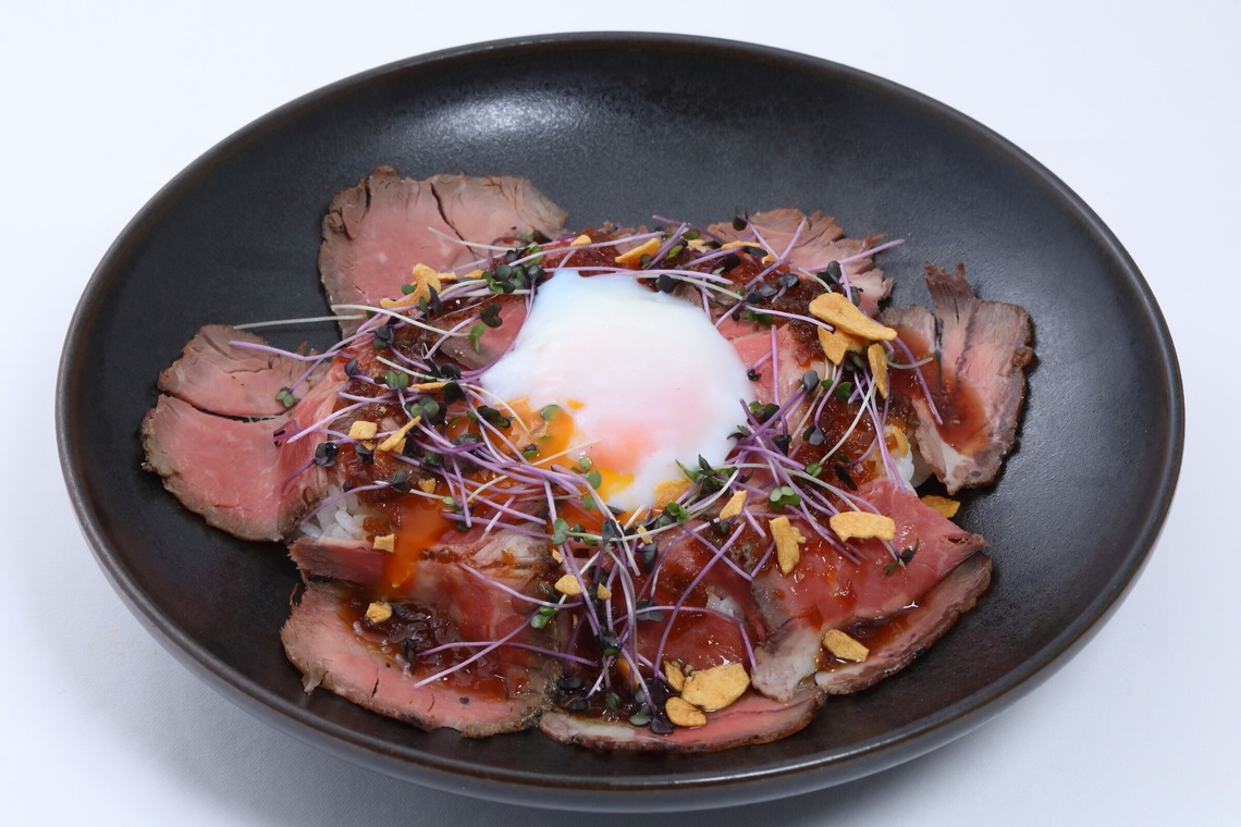 森安　照が撮影した「ステーキ・ハンバーグ・カレー・オムライス・弁当・レストランメニュー」の写真