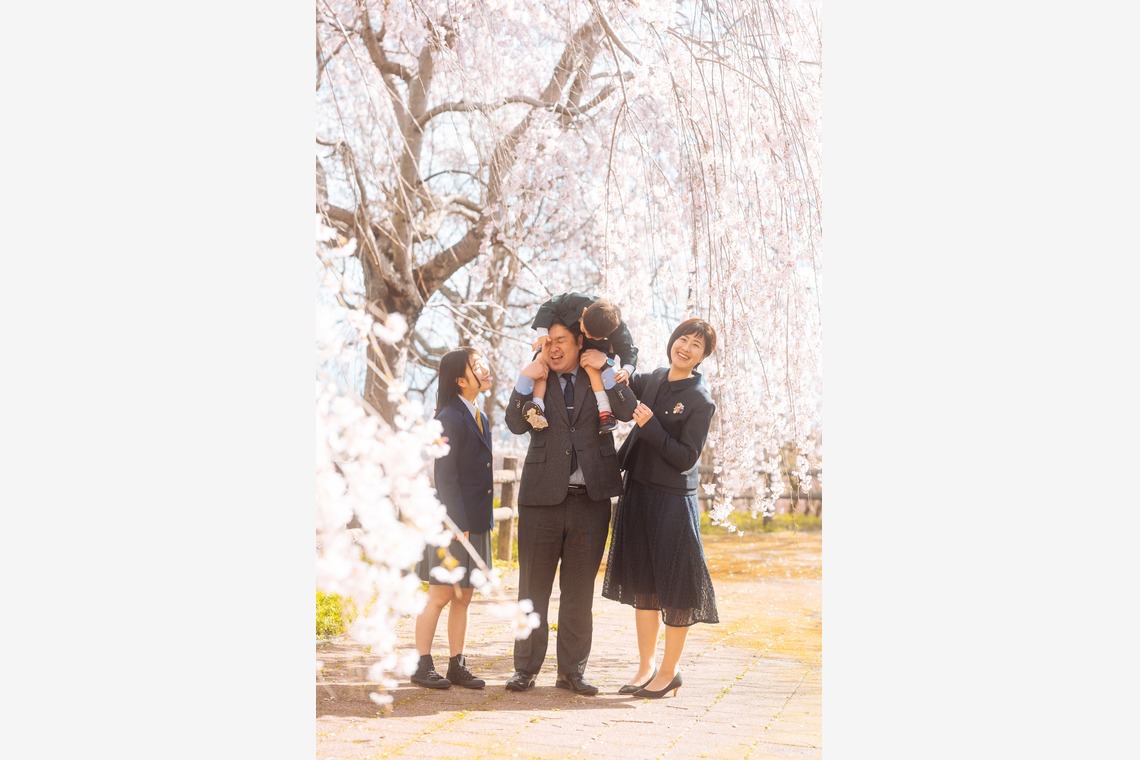 フォトグラファー笹が撮影した写真のアルバム「徳島県 向麻山公園 家族写真」