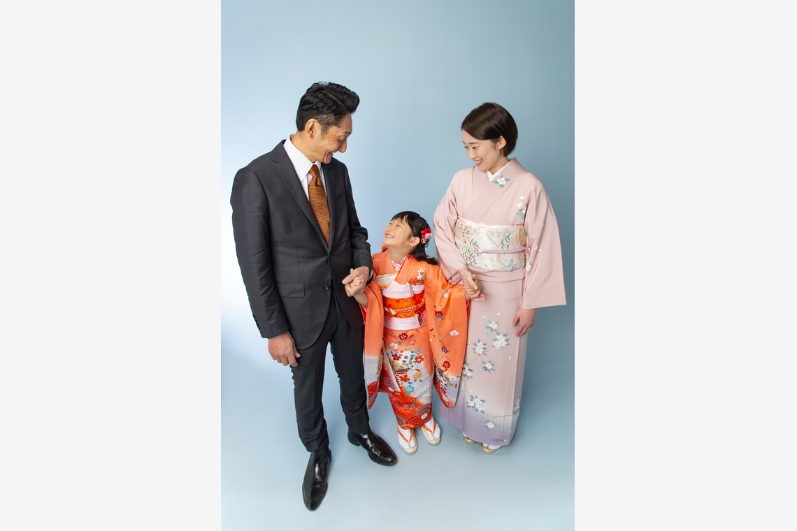 盛岡写真社が撮影した写真のアルバム「スタジオでの撮影（ご家族・ポートレイト）」