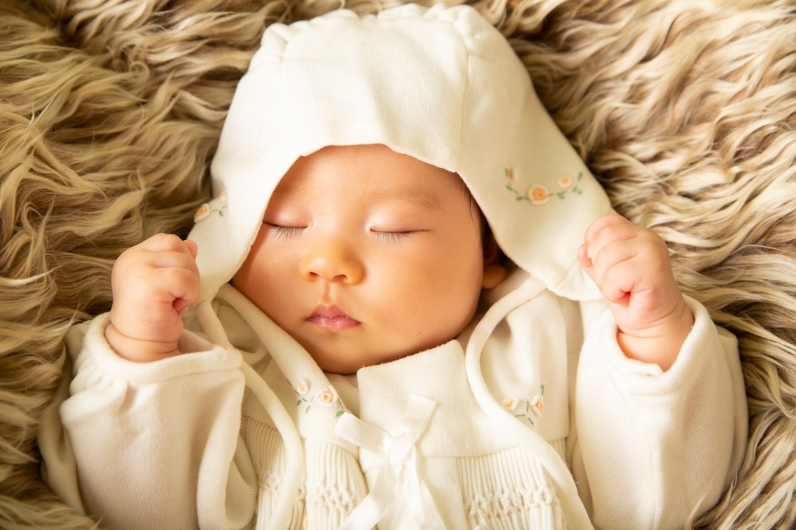 Photo Arima（有馬 明広）が撮影した「ぐるぐる巻きにしないニューボーンフォト」の写真