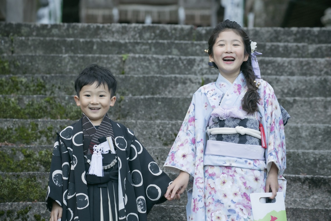 A&Y写真OFFICEが出張撮影した家族写真(キッズ,ベビーフォト)などが写った「７５３お祝い写真」の家族写真