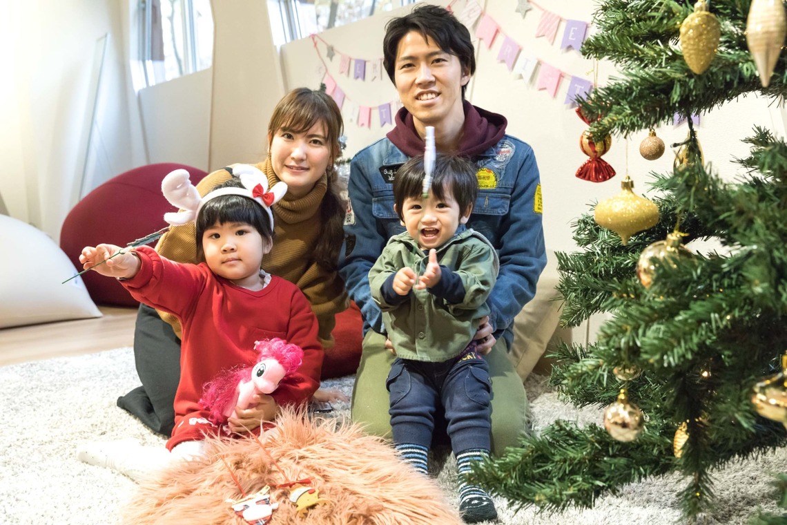 髙栁豪志が撮影した家族写真の出張撮影のアルバム「クリスマス撮影会2」