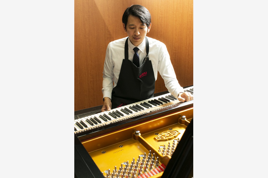 布川航太が撮影した「職人撮影-調律師」の写真