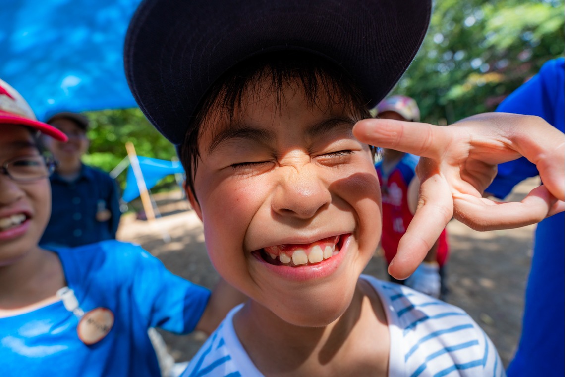 なかむーフォトが出張撮影した家族写真(キッズ,ベビーフォト)などが写った「サマーキャンプ」の家族写真