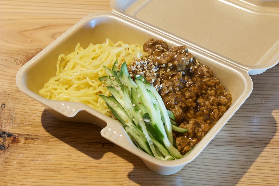 樋上　将太が撮影した写真のアルバム「醬醬」