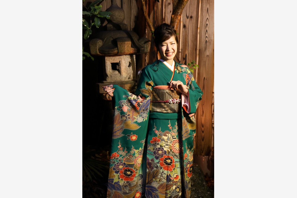 スマイルハンターが出張撮影した家族写真(キッズ,ベビーフォト)などが写った「成人式フォト」の家族写真