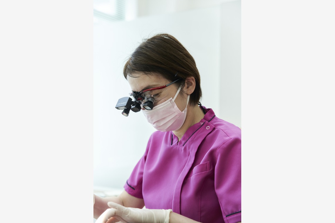 吉本悠哉が撮影した写真のアルバム「歯医者」