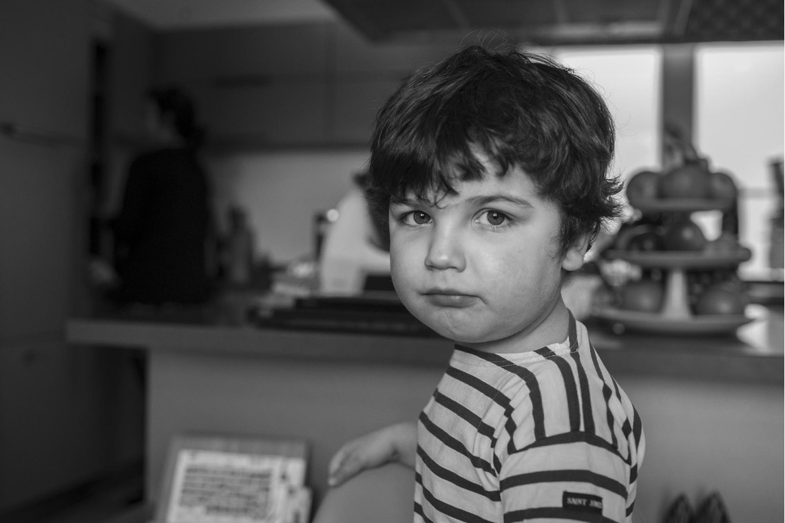 Petite Nao Photographyが撮影した写真のアルバム「自宅でのドキュメンタリー形式の家族写真」