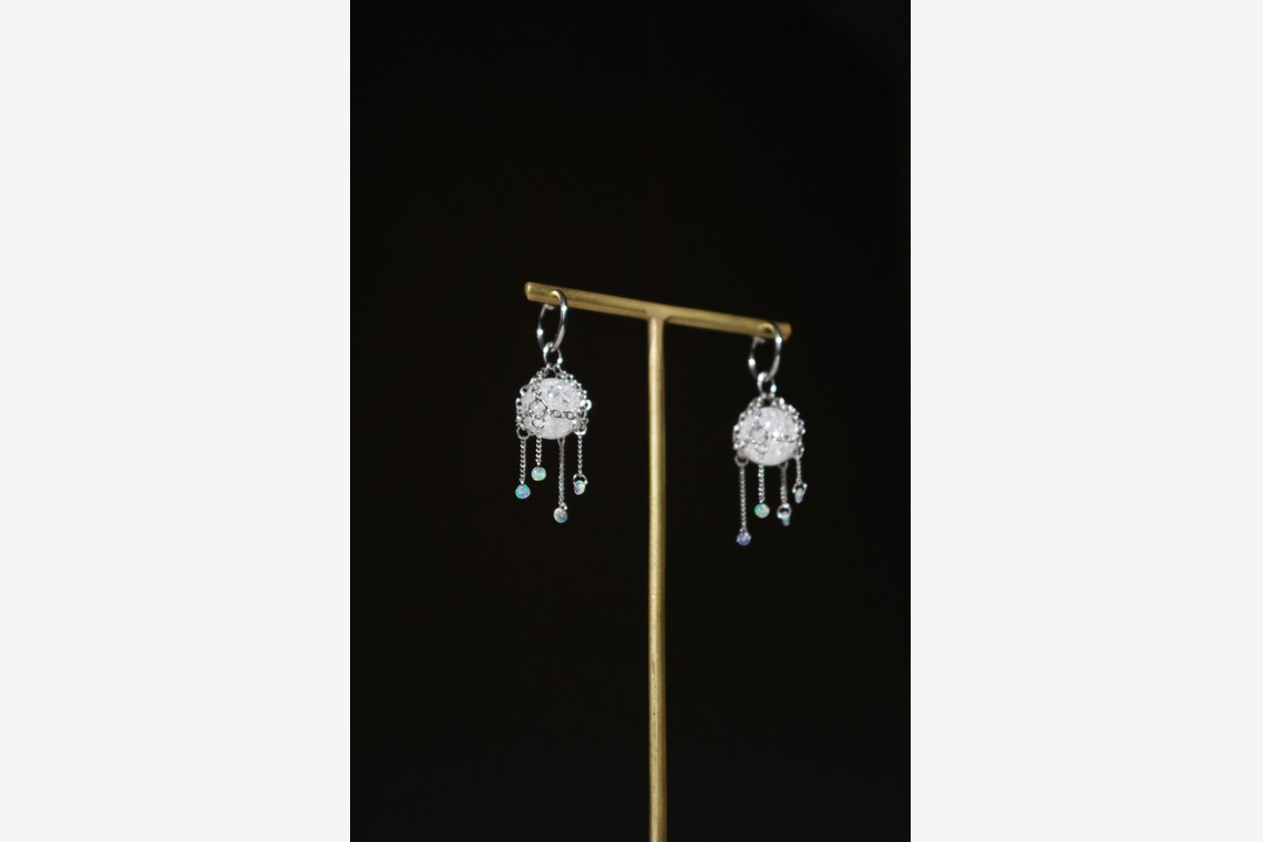 渡辺真央が撮影した写真のアルバム「アクセサリー@自宅撮影」