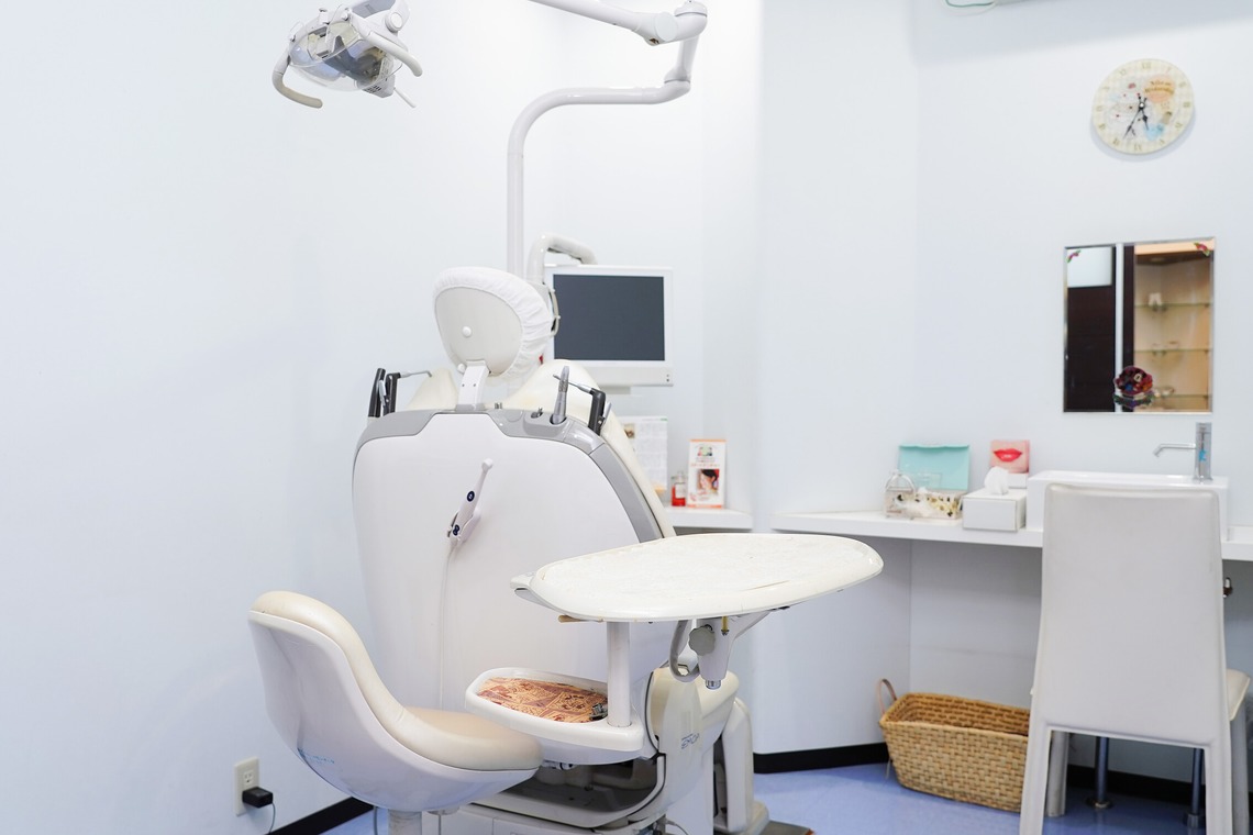 河野慈圓が撮影した写真のアルバム「歯科医院」