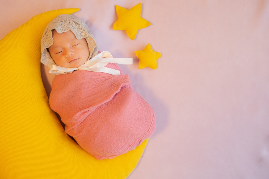 Emi Umedaが撮影した写真のアルバム「ニューボーン」