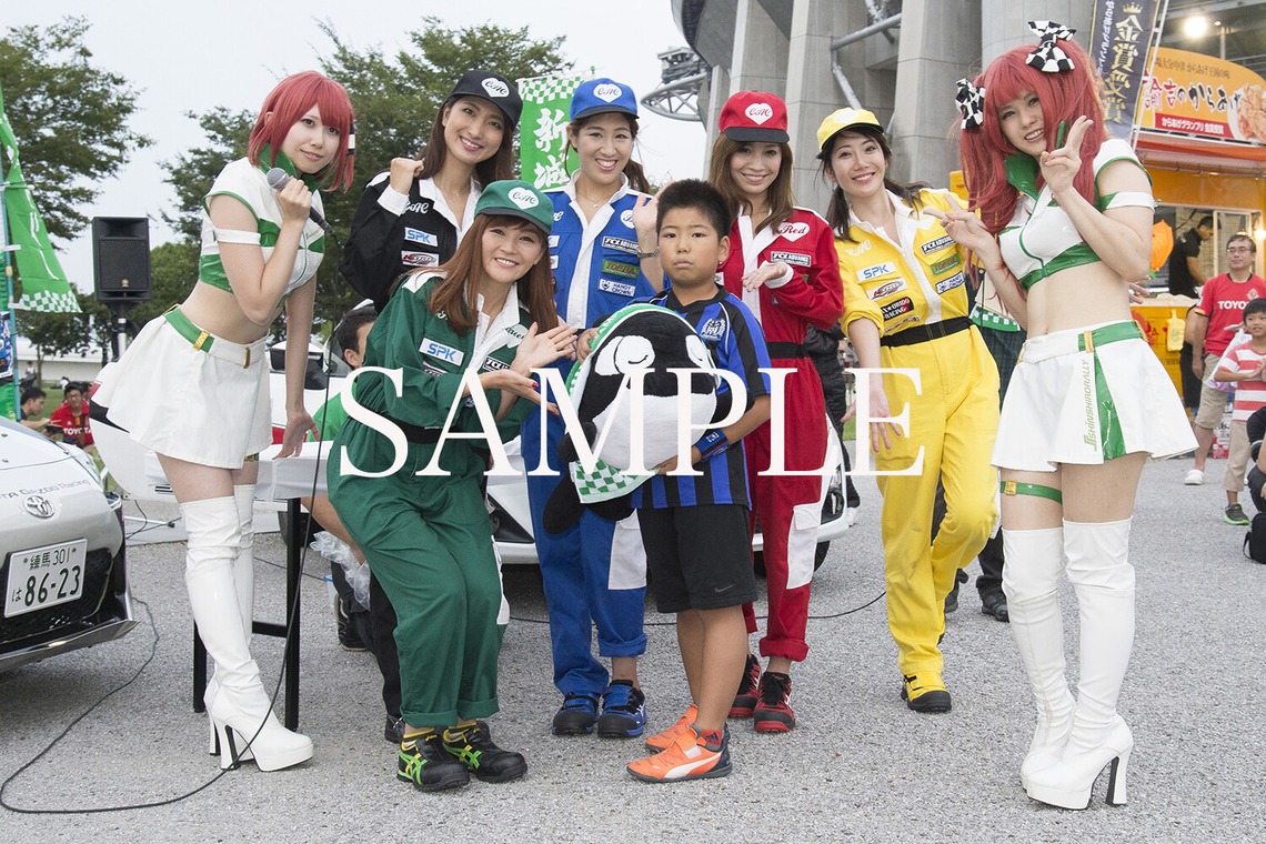 TOKOが撮影した写真のアルバム「速写」