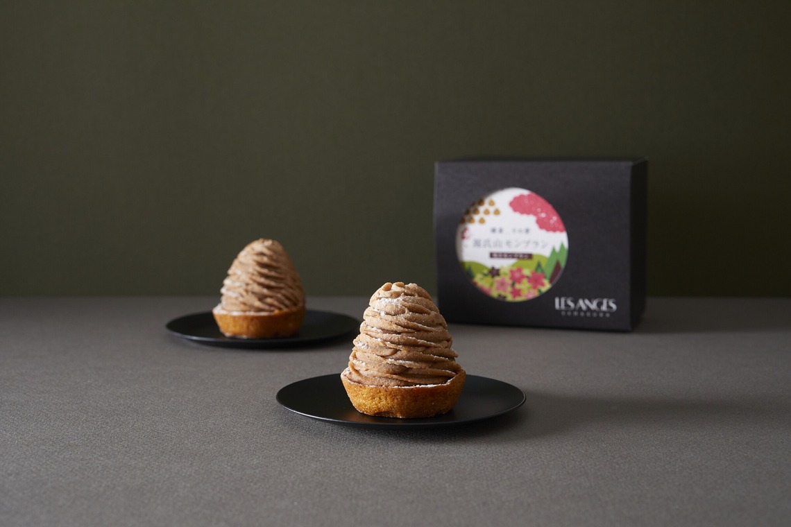 土肥さやかが撮影した写真のアルバム「スイーツ・パン」