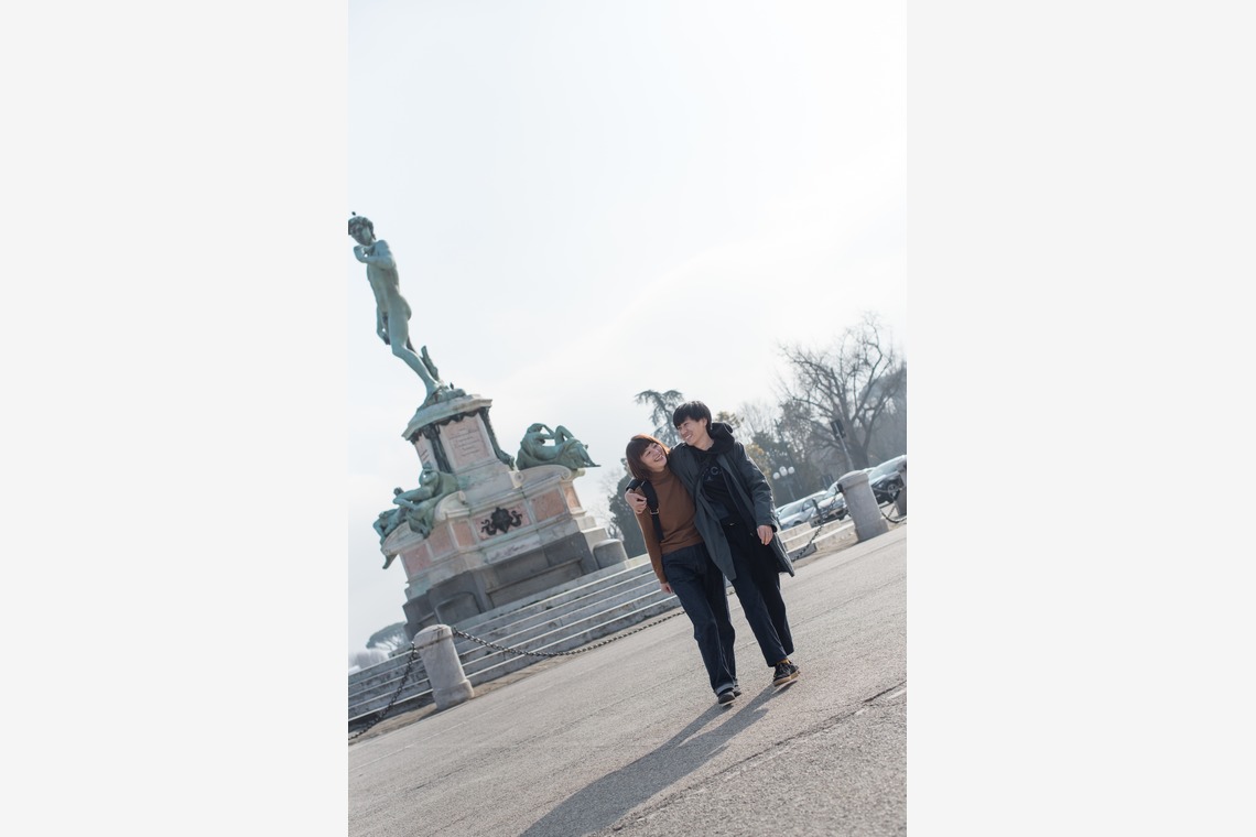 Album of the Honeymoon Photo Shoot taken by MOMO - Florence Casual Photo