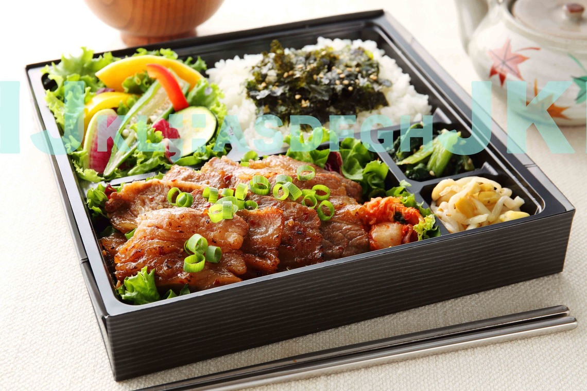 西原毅が撮影した「弁当」の写真