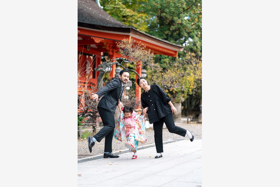 櫻井一平が出張撮影した家族写真(キッズ,ベビーフォト)などが写った「ファミリーフォト」の家族写真