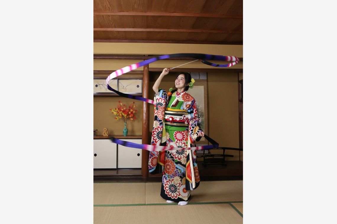 スマイルハンターが出張撮影した家族写真(キッズ,ベビーフォト)などが写った「成人式フォト」の家族写真