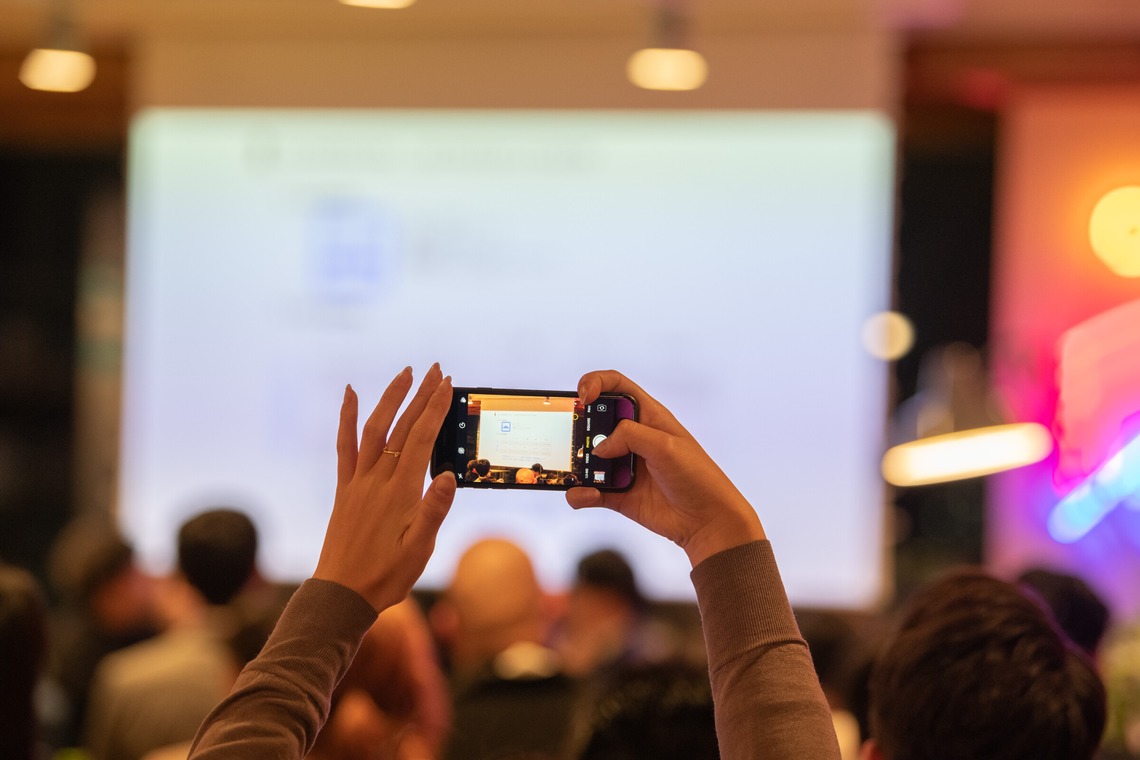 曽川拓哉が撮影した「対談イベント撮影@Wework」の写真