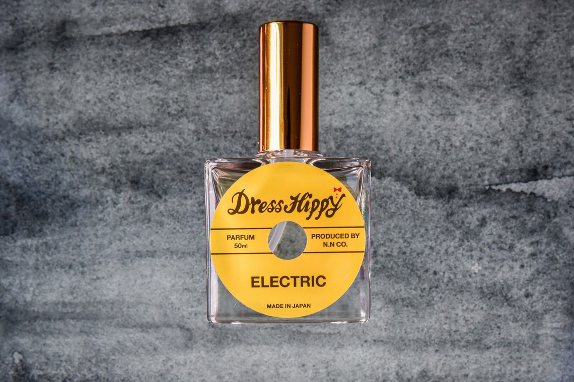 Yu Takahashiが撮影した「【商品撮影】香水ボトル」の写真