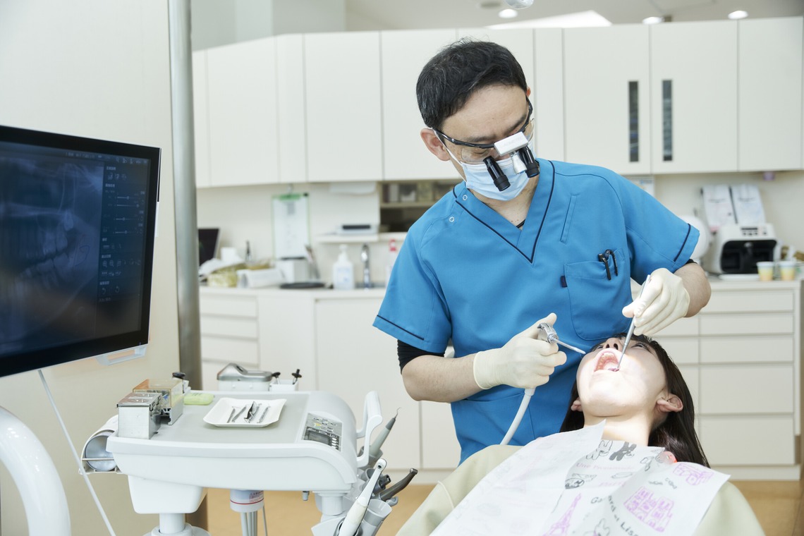 吉本悠哉が撮影した写真のアルバム「歯医者」