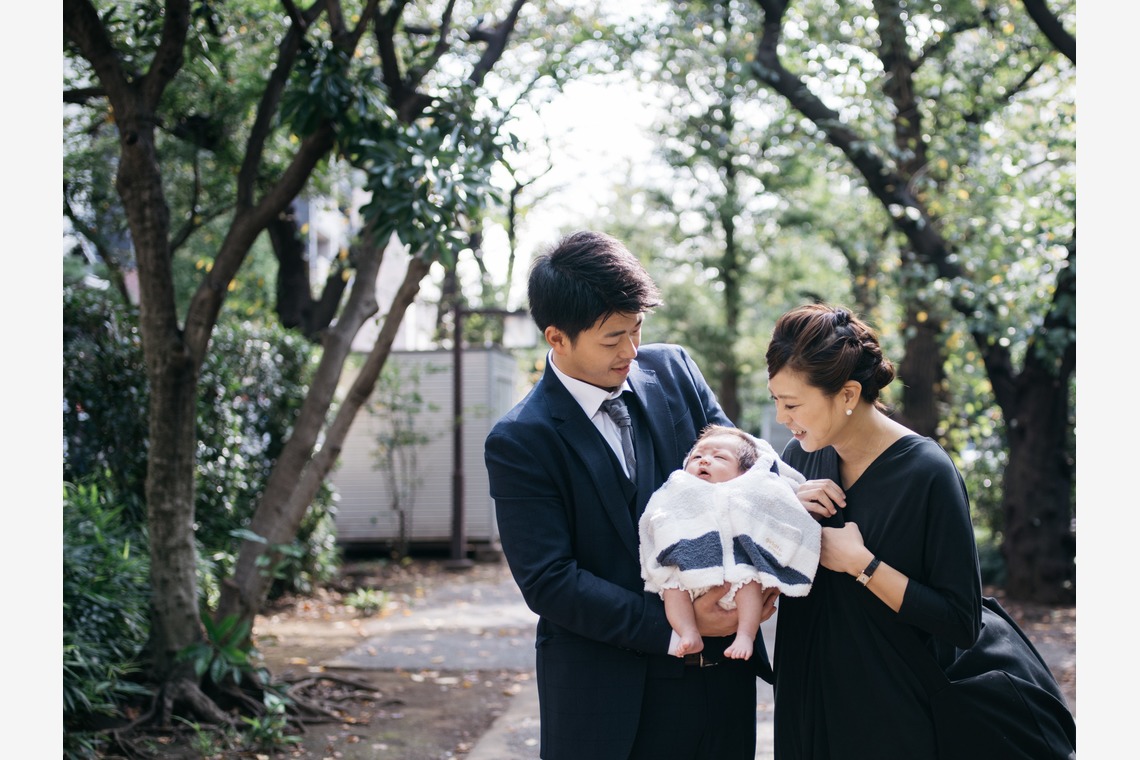 植村由理が出張撮影した家族写真(キッズ,ベビーフォト)などが写った「お宮参り　＠水天宮」の家族写真