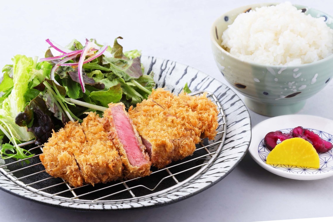 森安　照が撮影した「カフェ・メニュー」の写真