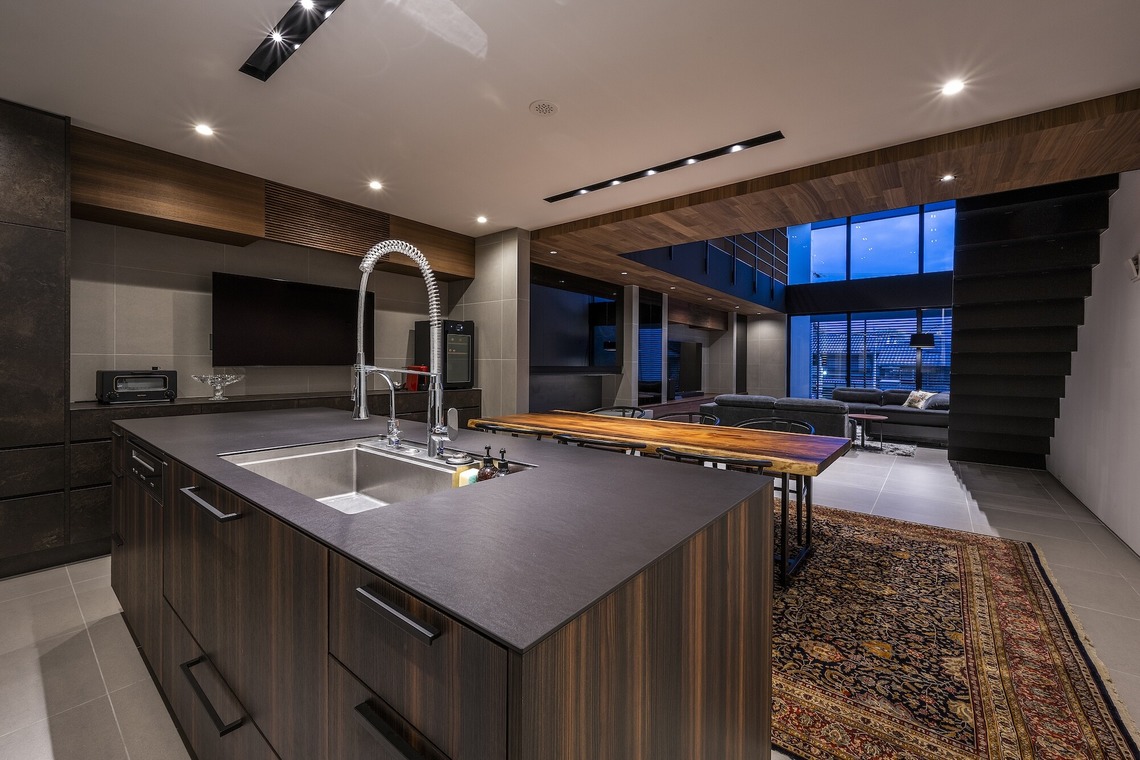 スタジオビーンズレイウエスト