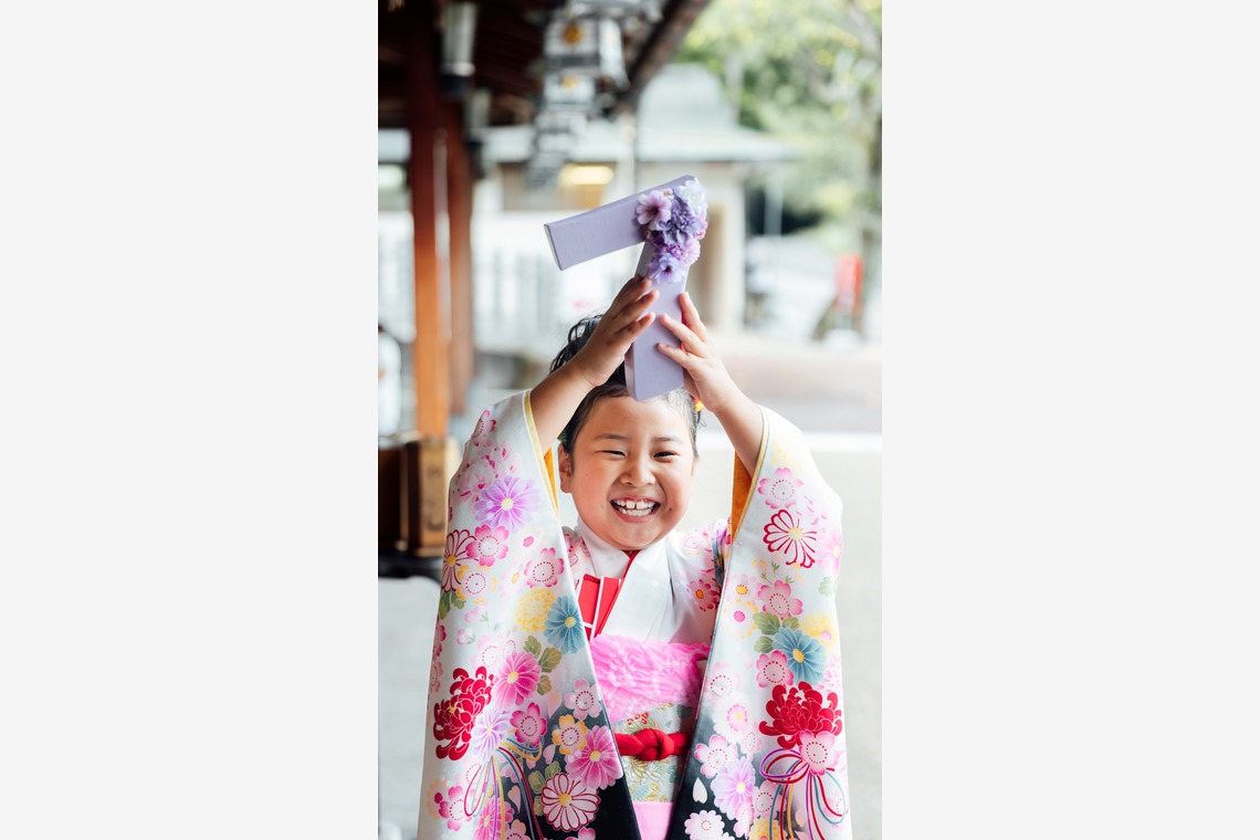 出張撮影くろさわが出張撮影した家族写真(キッズ,ベビーフォト)などが写った「七五三」の家族写真