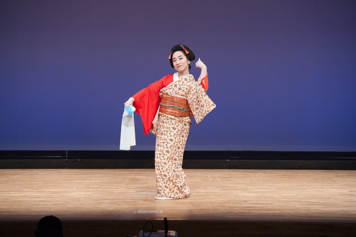 十時写真事務所が撮影した「踊り」の写真