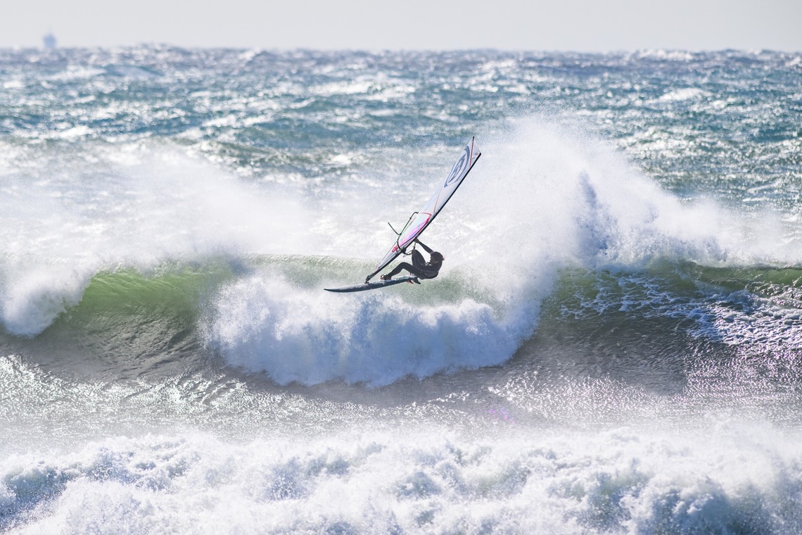 中川昌幸が撮影した写真のアルバム「ウェイブウインドサーフィン」