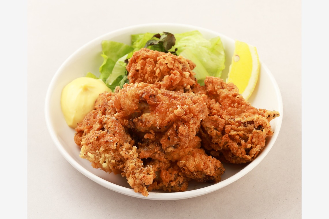森安　照が撮影した「居酒屋さん・唐揚げ・おむすび・チャーハン・焼きそば・だし巻き卵」の写真
