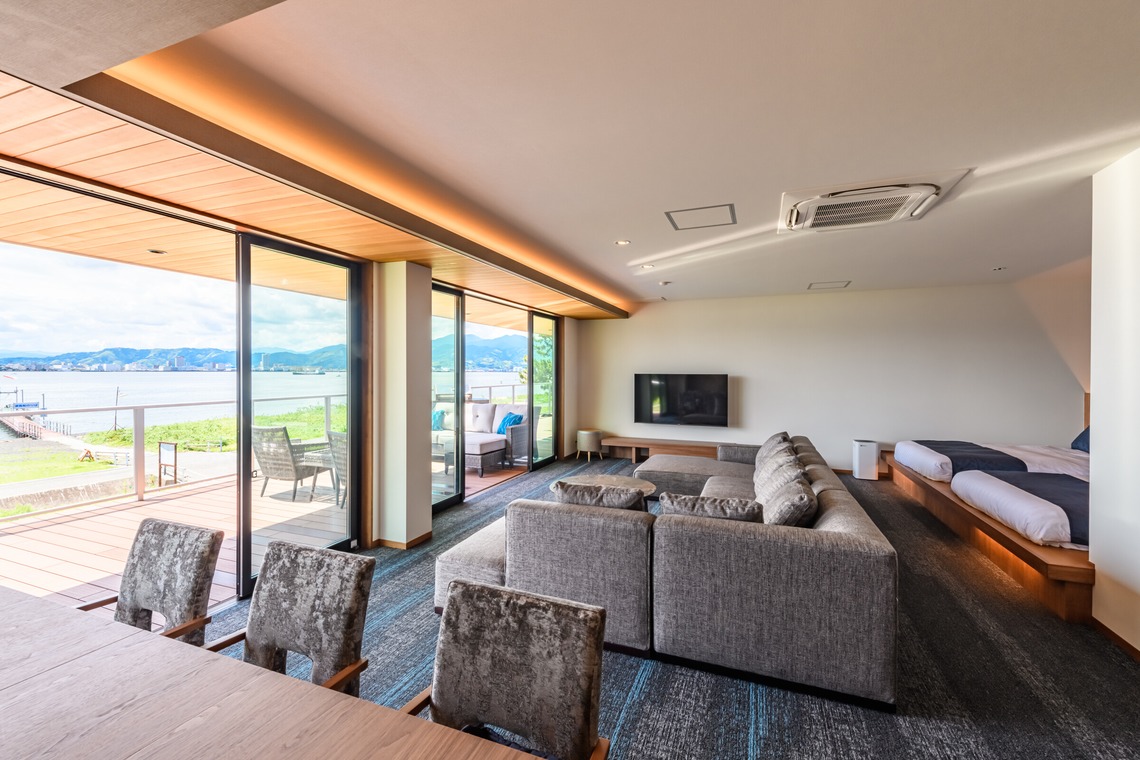 中川昌幸が撮影した「'Ulalena 静岡市三保のリゾート施設」の写真