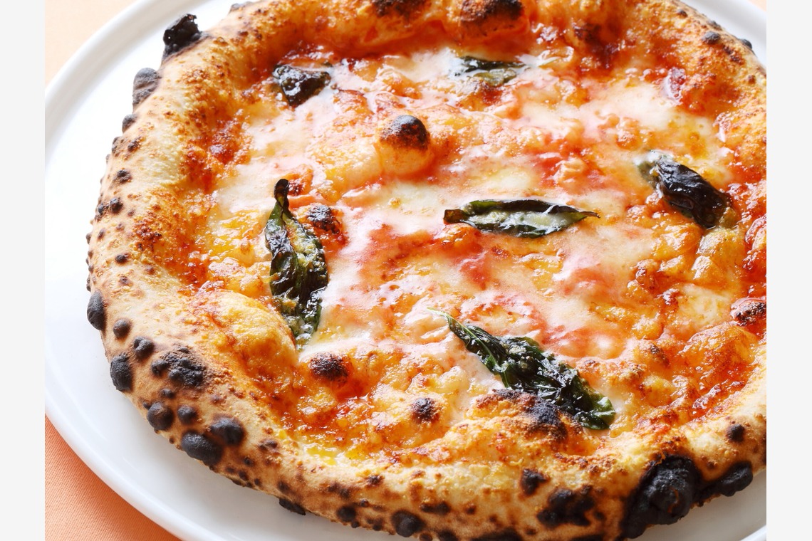 森安　照が撮影した「オムライス・ナポリタン・ドライカレー・コーヒー・ラテ・ドック・ハンバーガー・ピザ」の写真