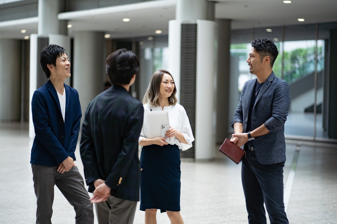 青柳光昭が撮影した「オフィスビジネスシーン」の写真