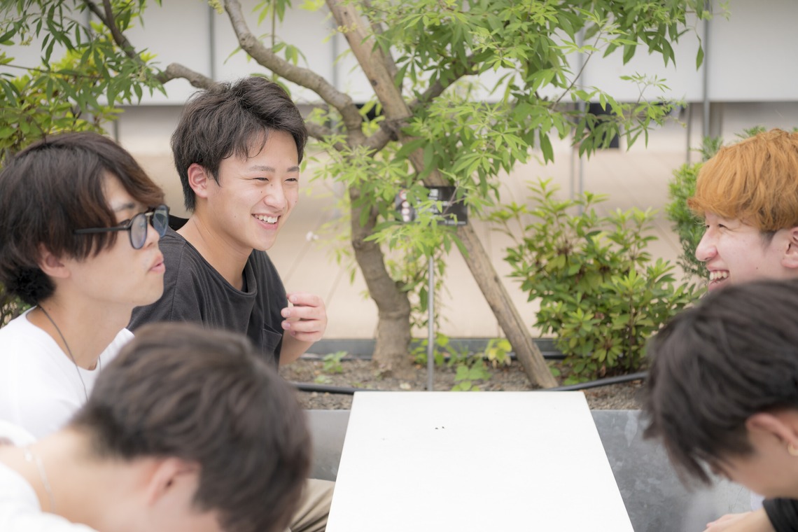 内田 明義が撮影した写真のアルバム「プロフィール/アーティスト写真」