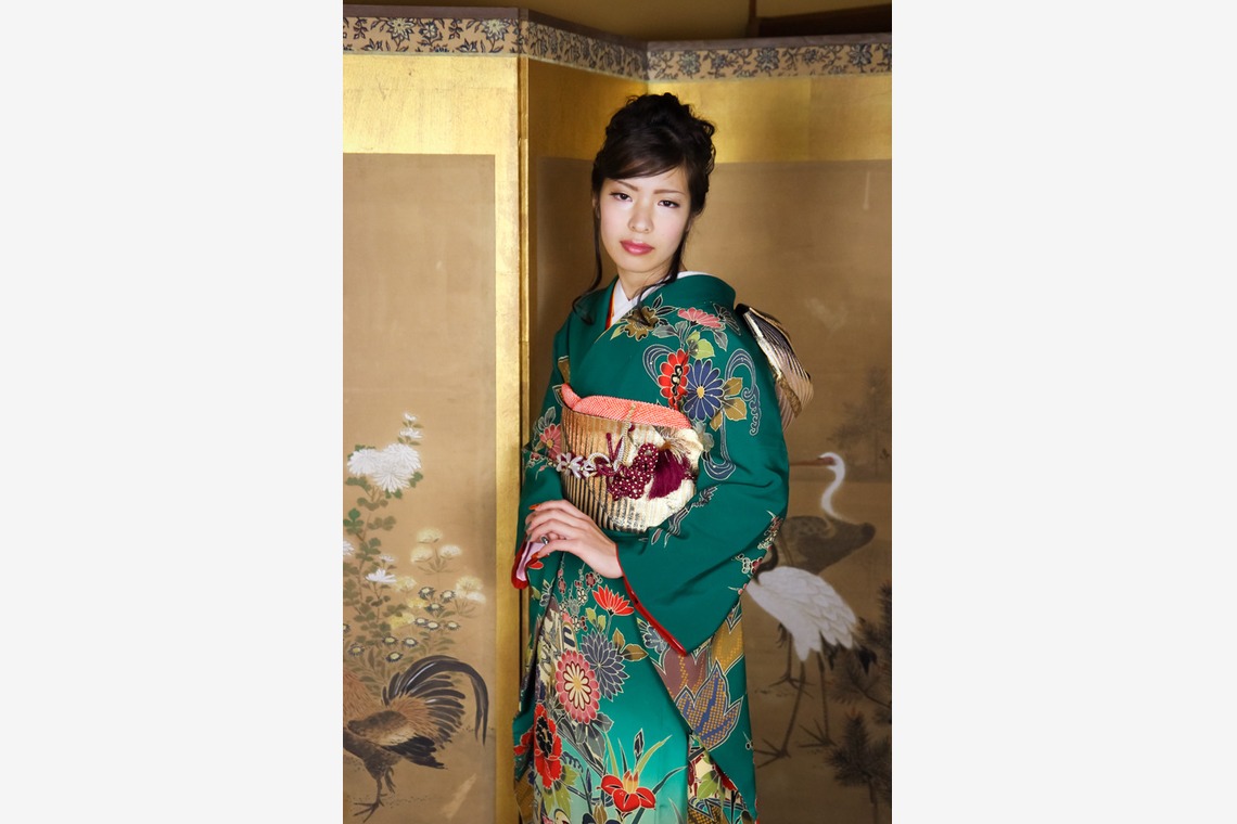 スマイルハンターが出張撮影した家族写真(キッズ,ベビーフォト)などが写った「成人式フォト」の家族写真