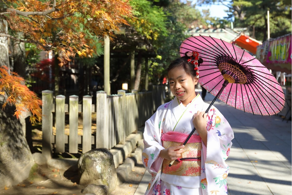 あさつきカメラが撮影した写真のアルバム「七五三撮影、お宮参り」