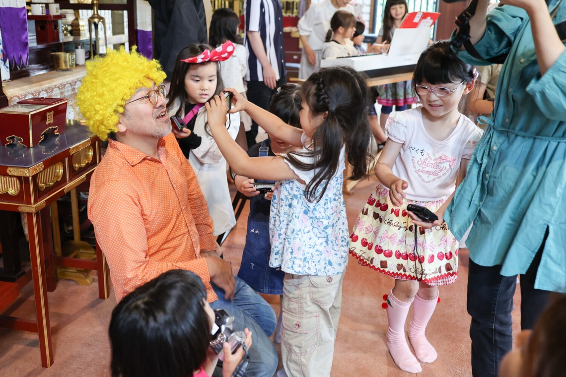 ちずカメラが撮影した「写真家　橘田龍馬さんの子供写真教室の様子」の写真