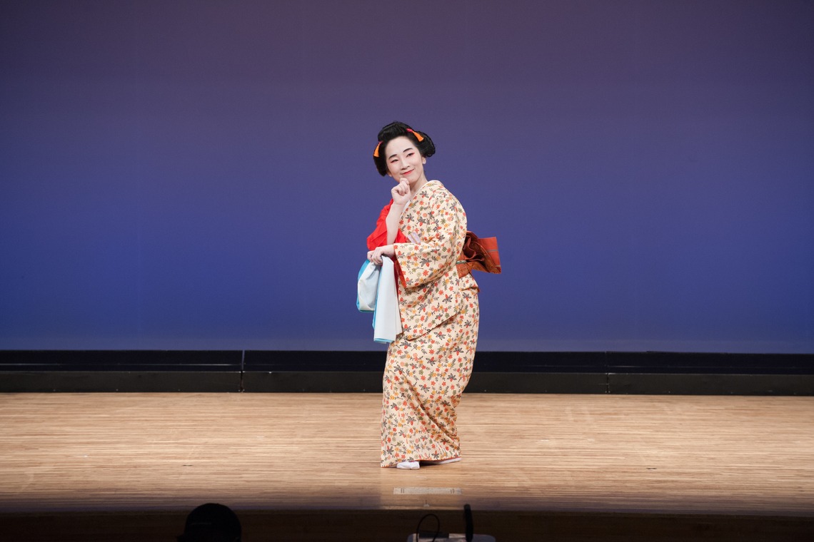 十時写真事務所が撮影した「踊り」の写真