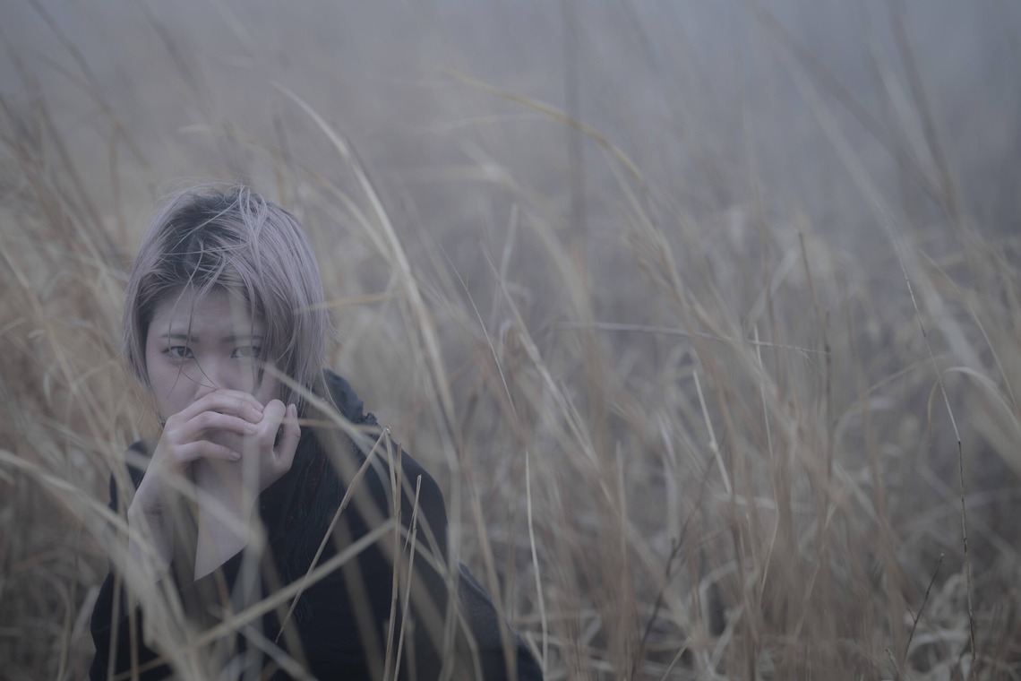 ならもとかずやが撮影した「屋外ポートレート」の写真