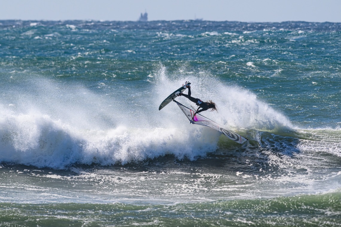 中川昌幸が撮影した写真のアルバム「ウェイブウインドサーフィン」