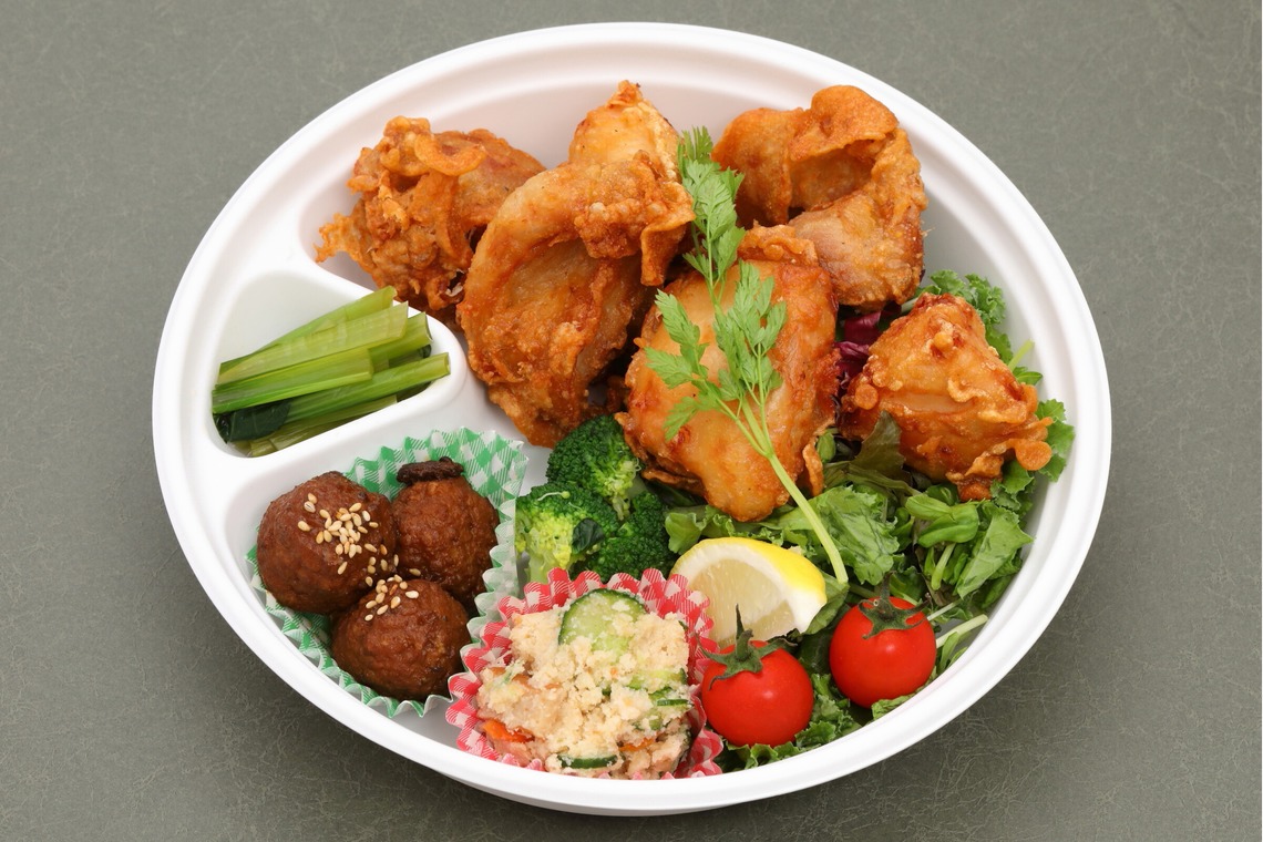 森安　照が撮影した写真のアルバム「弁当・惣菜」