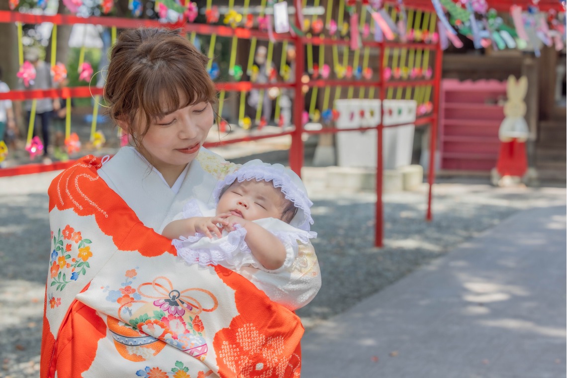 梅田　紫邑が撮影した写真のアルバム「家族でお祝いするお宮参り」