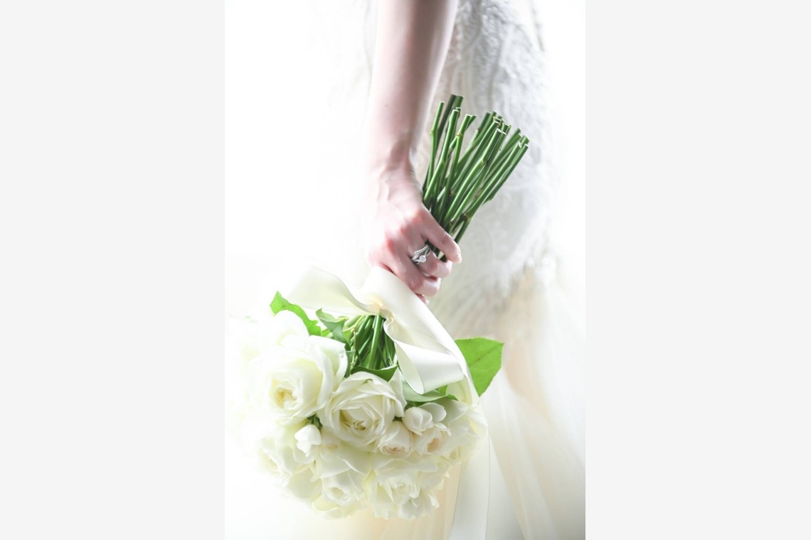 大関翔輝が撮影した写真のアルバム「大阪、東京ウエディングフォト」