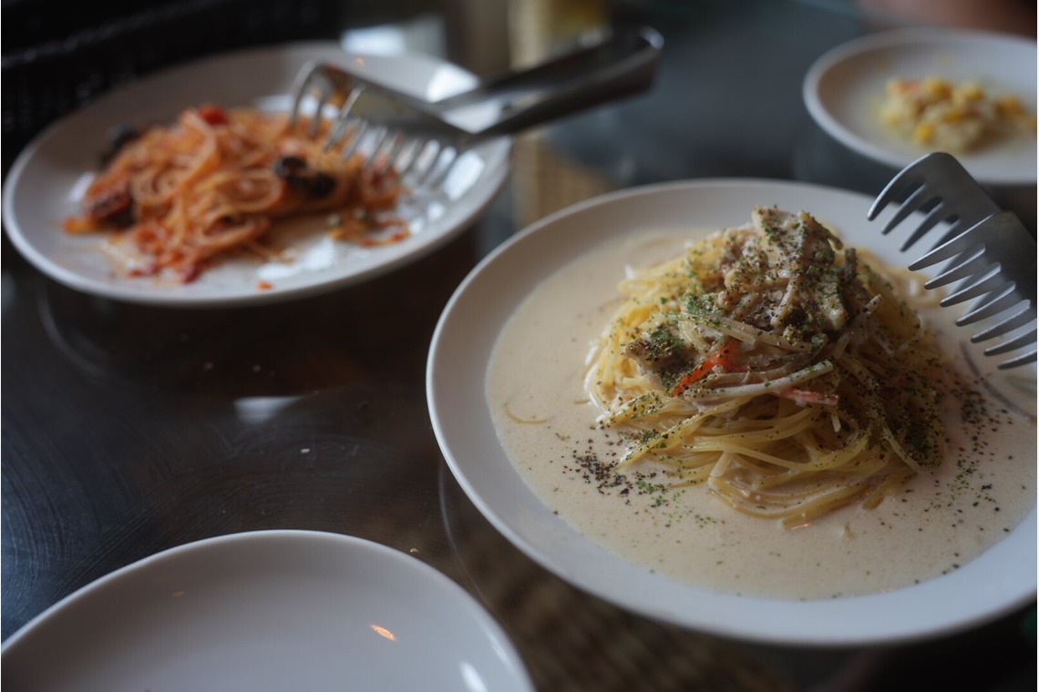 岡田雄太が撮影した「飲食店での写真」の写真