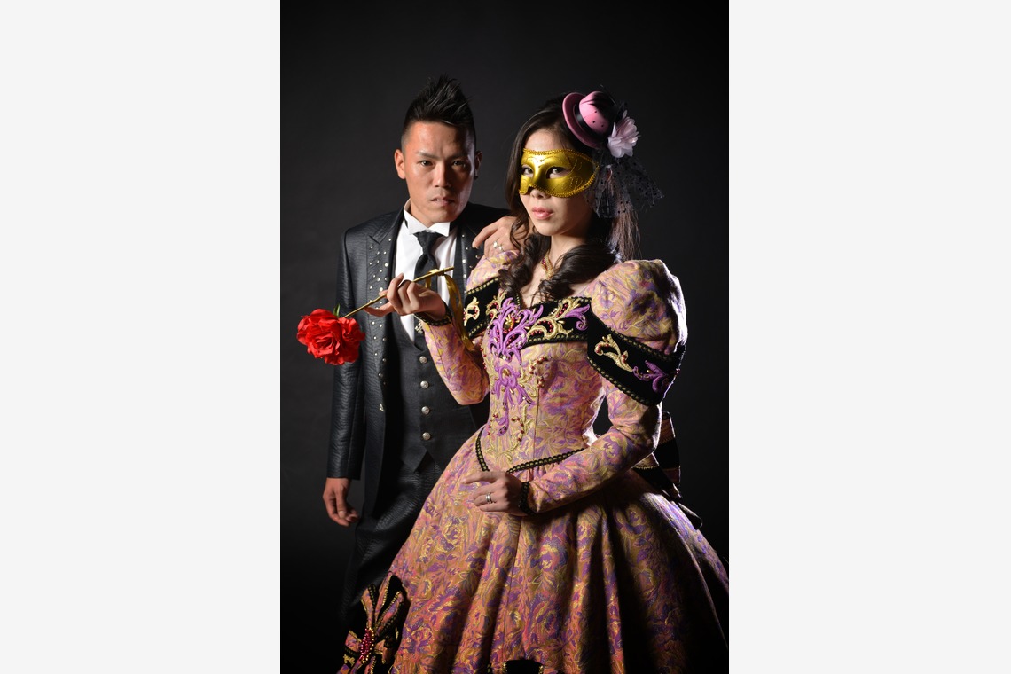 ササキタケシが撮影した写真のアルバム「ウェディングドレス」