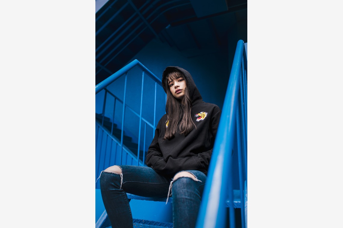 カツマトシアキが撮影した写真のアルバム「圧倒的にインパクトがあるポートレート撮影！」