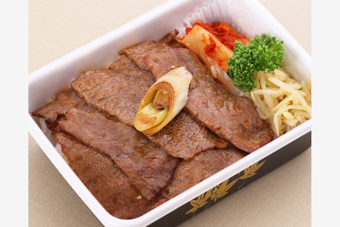 森安　照が撮影した写真のアルバム「お弁当」