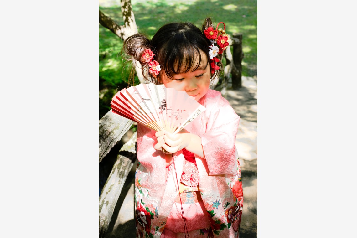 富岡 そよぎが撮影した「庭園での七五三撮影」の写真
